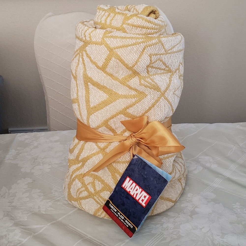 Disney Parks Marvel Avengers Gold Throw Blanket 72 X 60 NWT